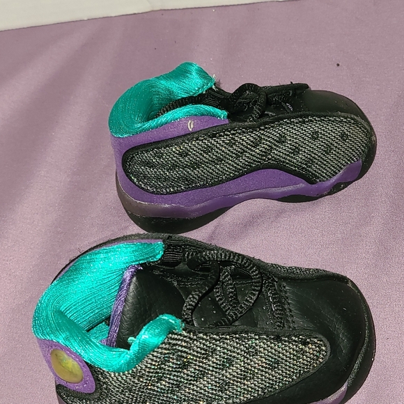 Air Jordan 13 Retro  Toddler Baby Size 4 C Holographic Sparkle - Picture 3 of 7